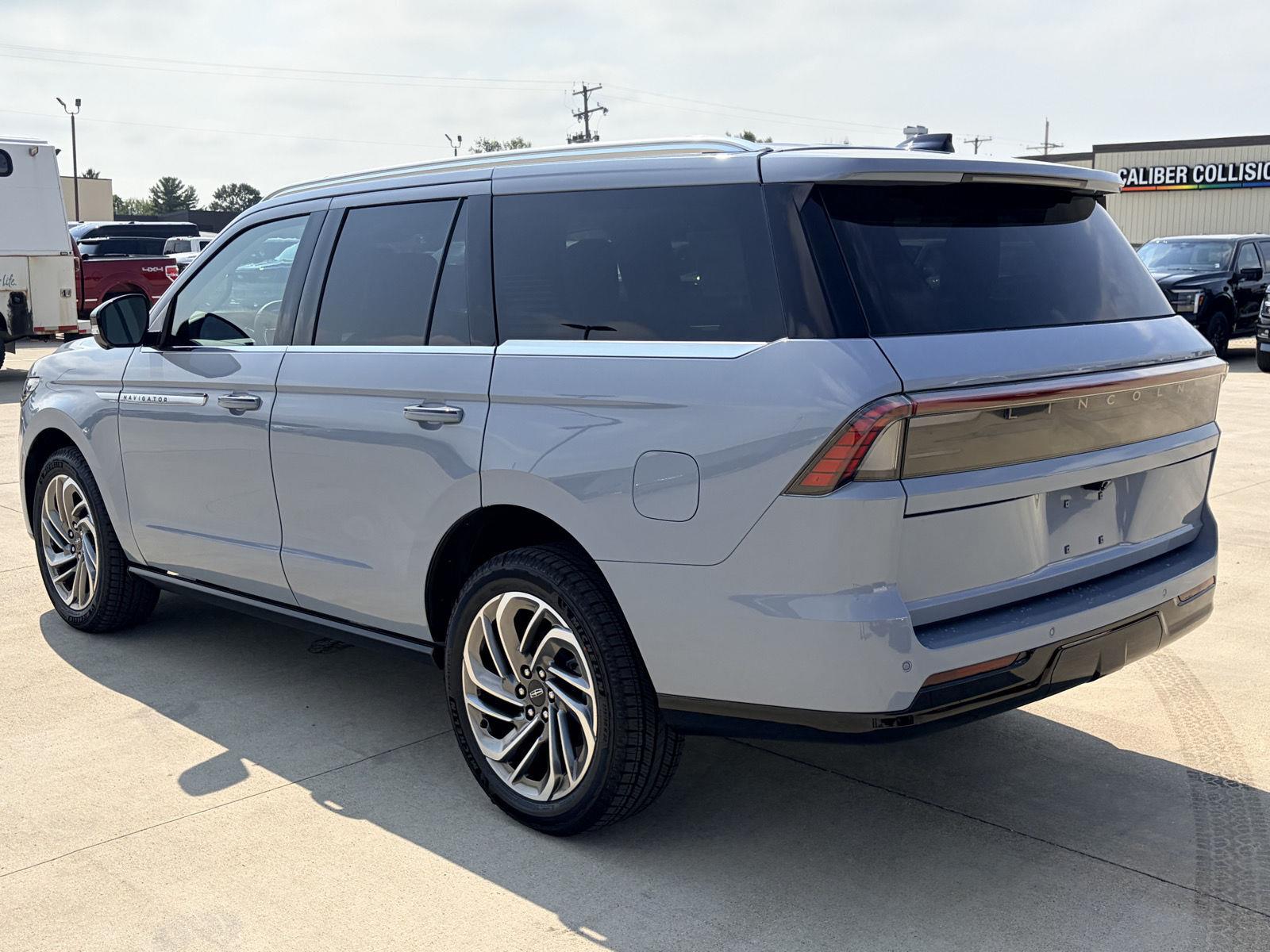 2027 Lincoln Navigator Reserve - Photo 48