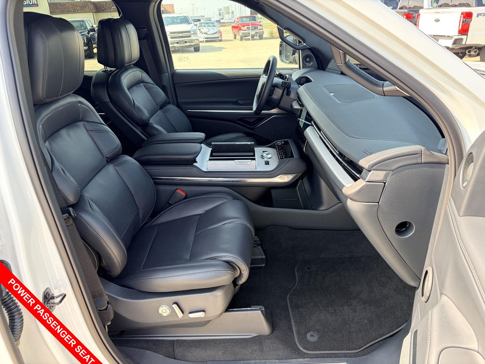 2027 Lincoln Navigator Reserve L - Photo 44