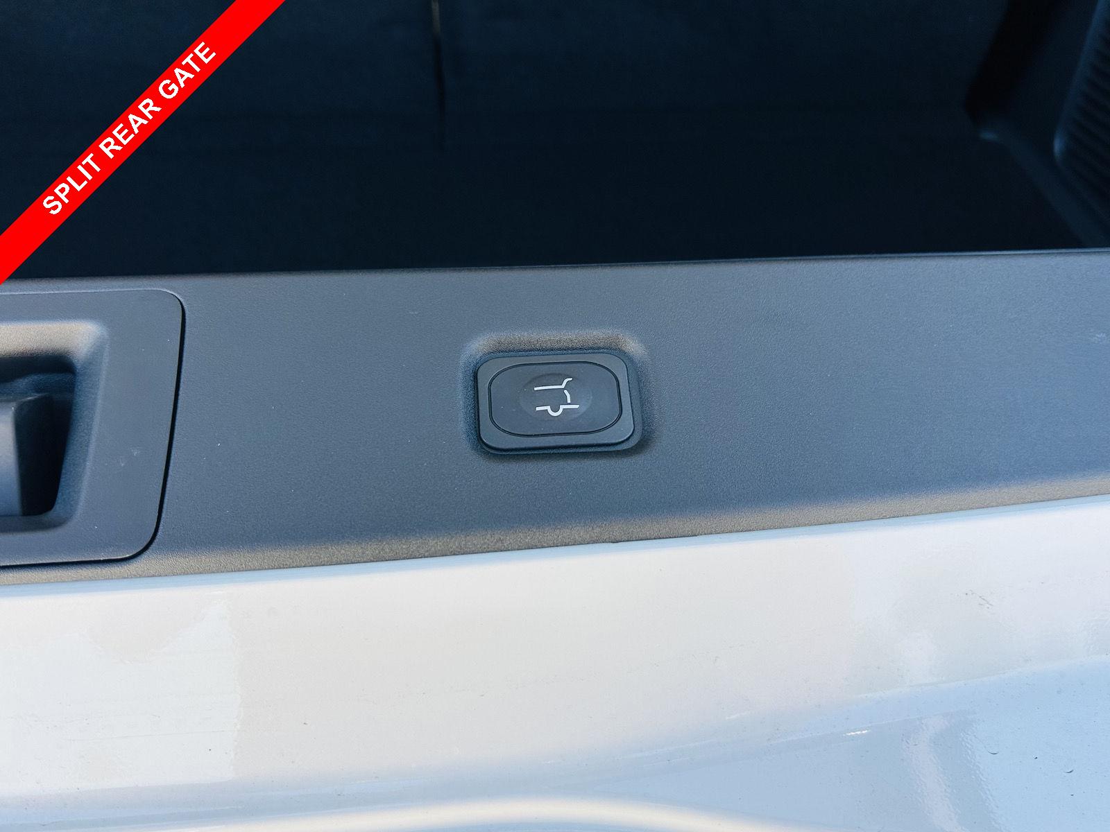 2027 Lincoln Navigator Reserve - Photo 16