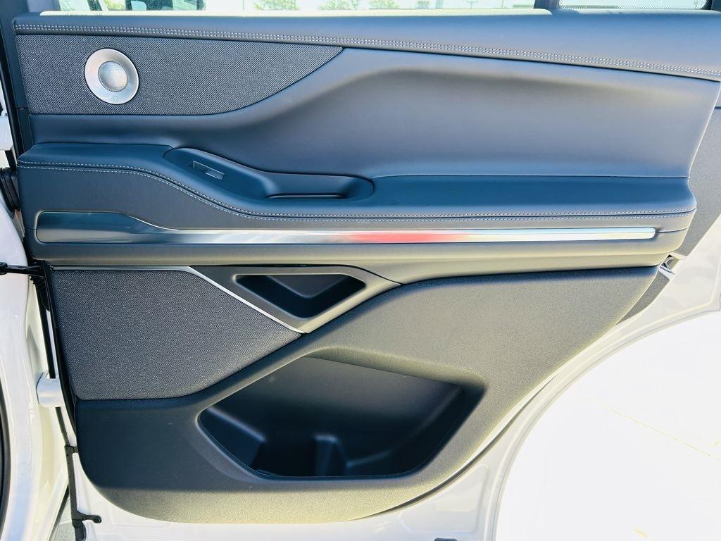 2025 Lincoln Navigator Reserve - Photo 43
