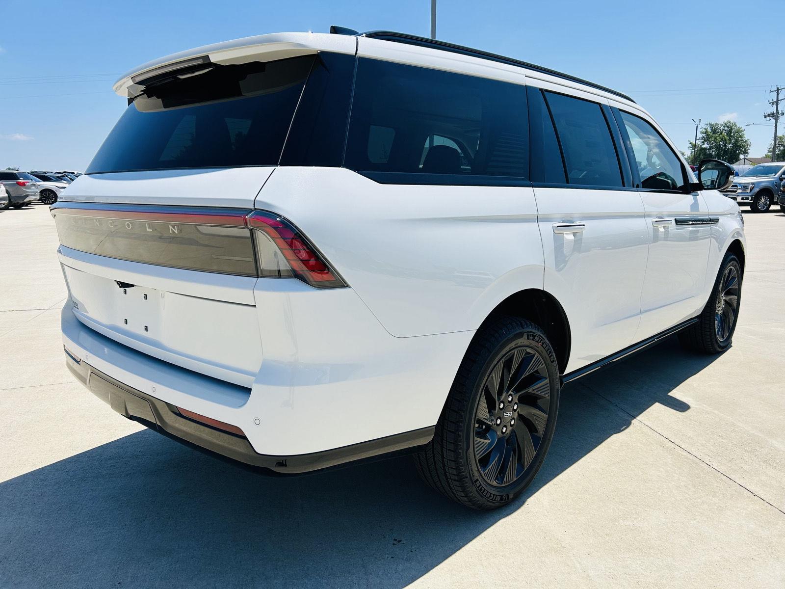 2027 Lincoln Navigator Reserve - Photo 52