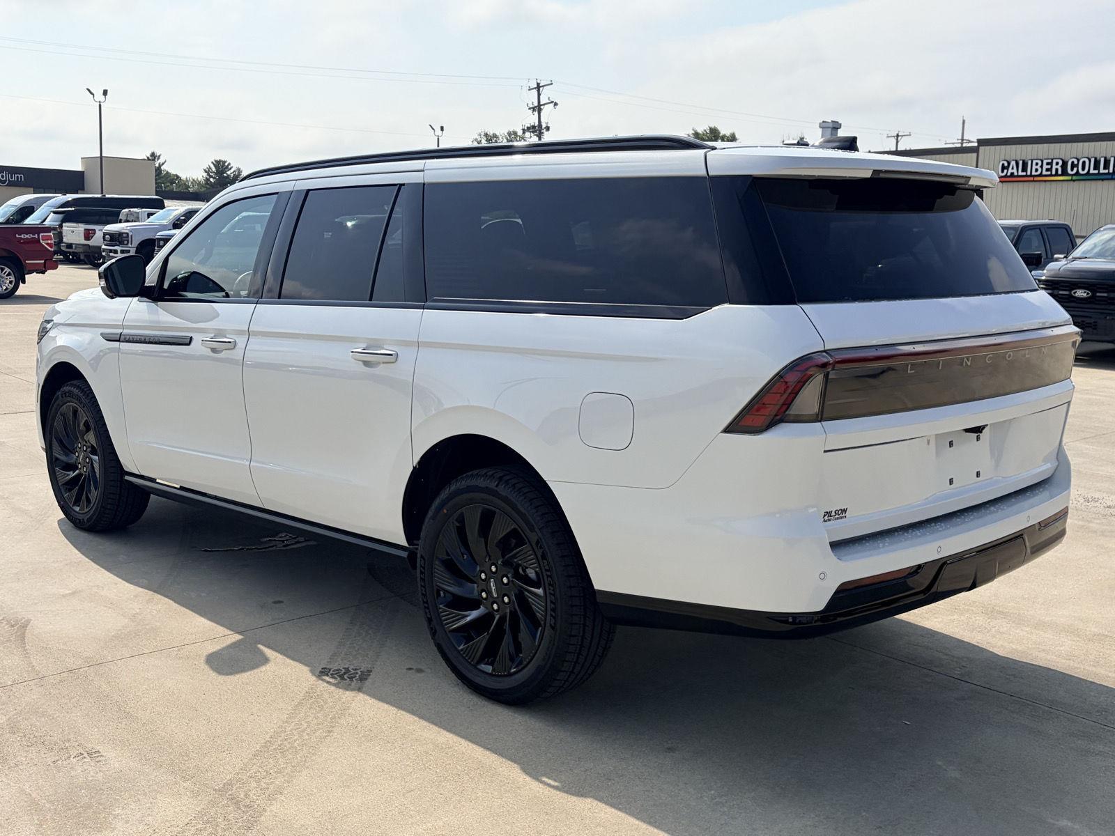 2027 Lincoln Navigator Reserve L - Photo 48
