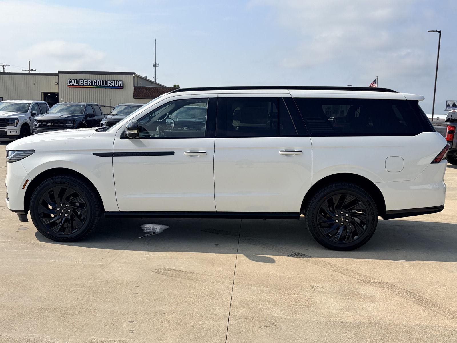 2027 Lincoln Navigator Reserve L - Photo 47