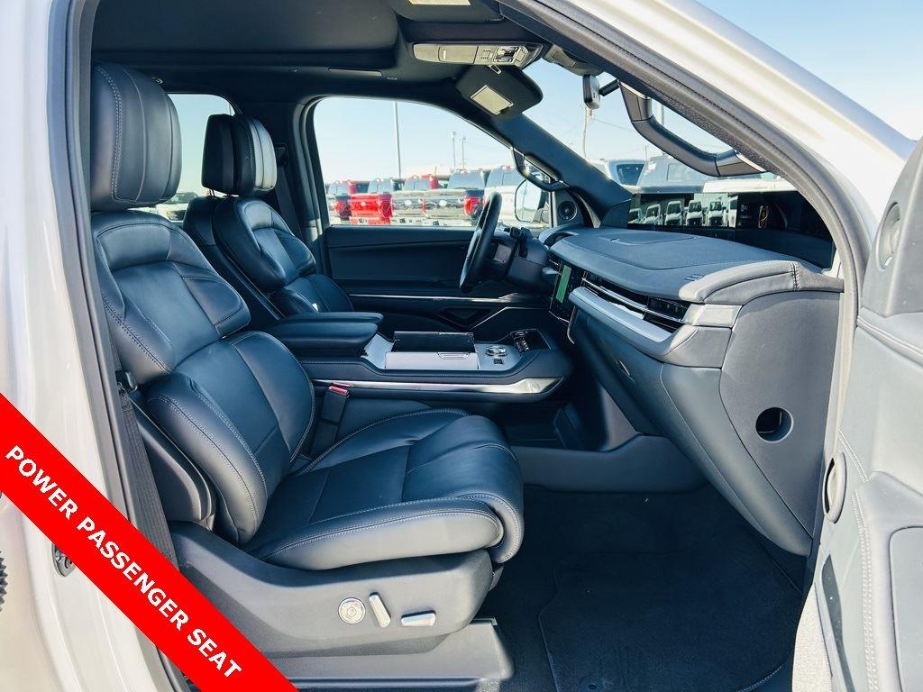 2025 Lincoln Navigator Reserve - Photo 47