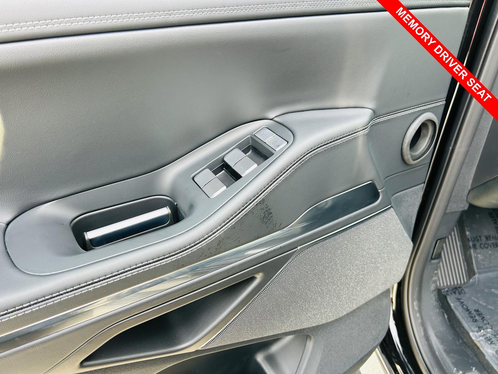 2026 Lincoln Navigator Reserve - Photo 23