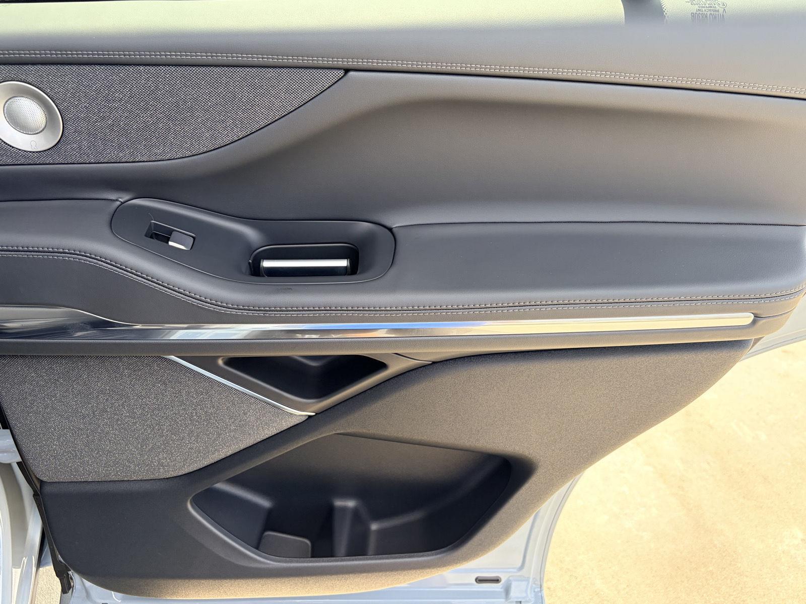 2027 Lincoln Navigator Reserve - Photo 40