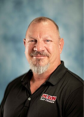 Staff member Rob Patterson from fb271e976301