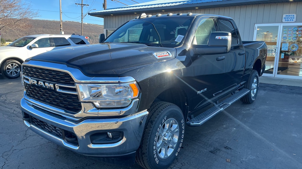 2024 Ram 2500 BIG HORN CREW CAB 4X4 6'4 BOX For Sale in Dansville NY