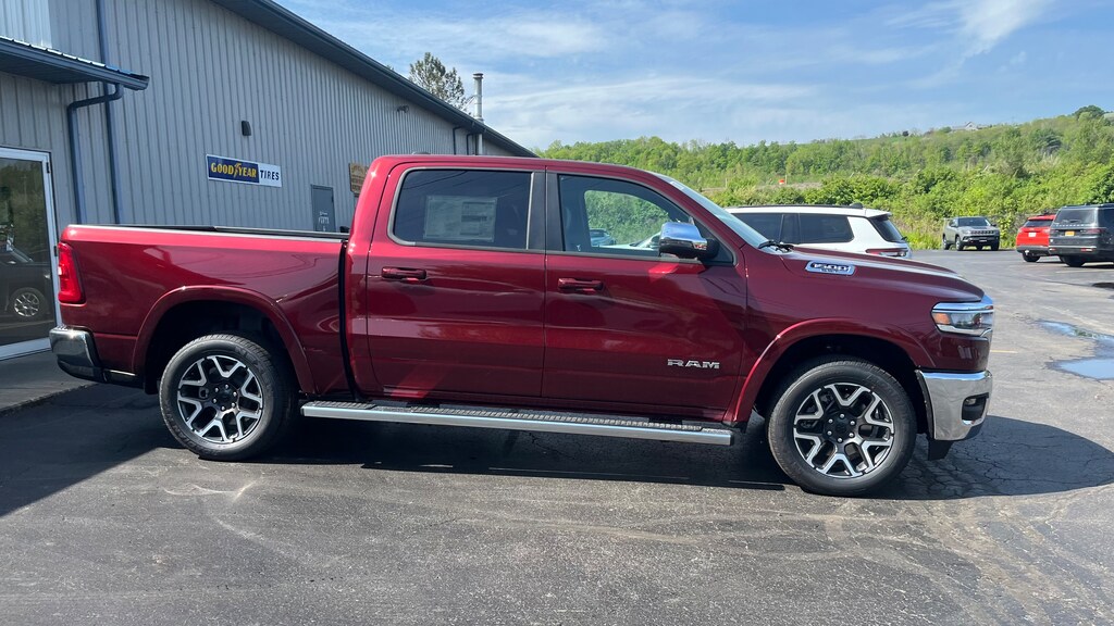 2025 Ram 1500 LARAMIE CREW CAB 4X4 5'7 BOX For Sale in Dansville NY