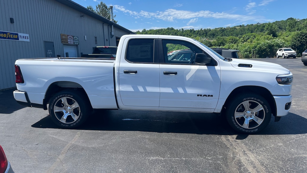 2025 Ram 1500 TRADESMAN QUAD CAB 4X4 6'4 BOX For Sale in Dansville NY
