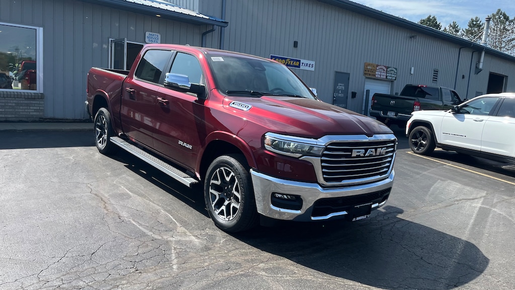 2025 Ram 1500 LARAMIE CREW CAB 4X4 5'7 BOX For Sale in Dansville NY