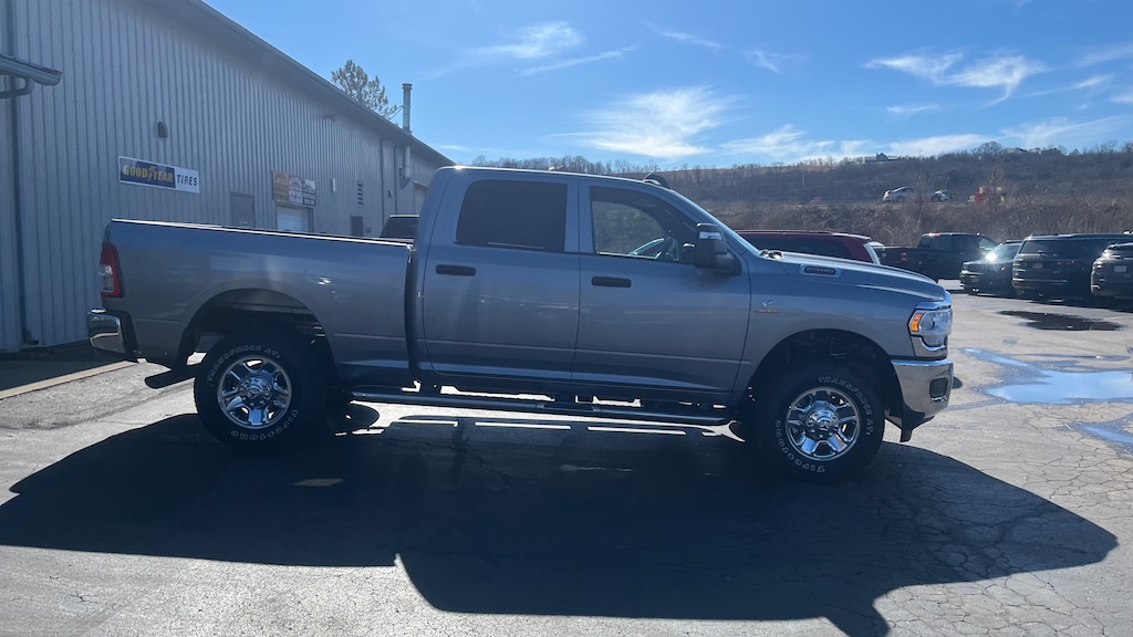 2024 Ram 2500 TRADESMAN CREW CAB 4X4 6'4 BOX For Sale in Dansville NY