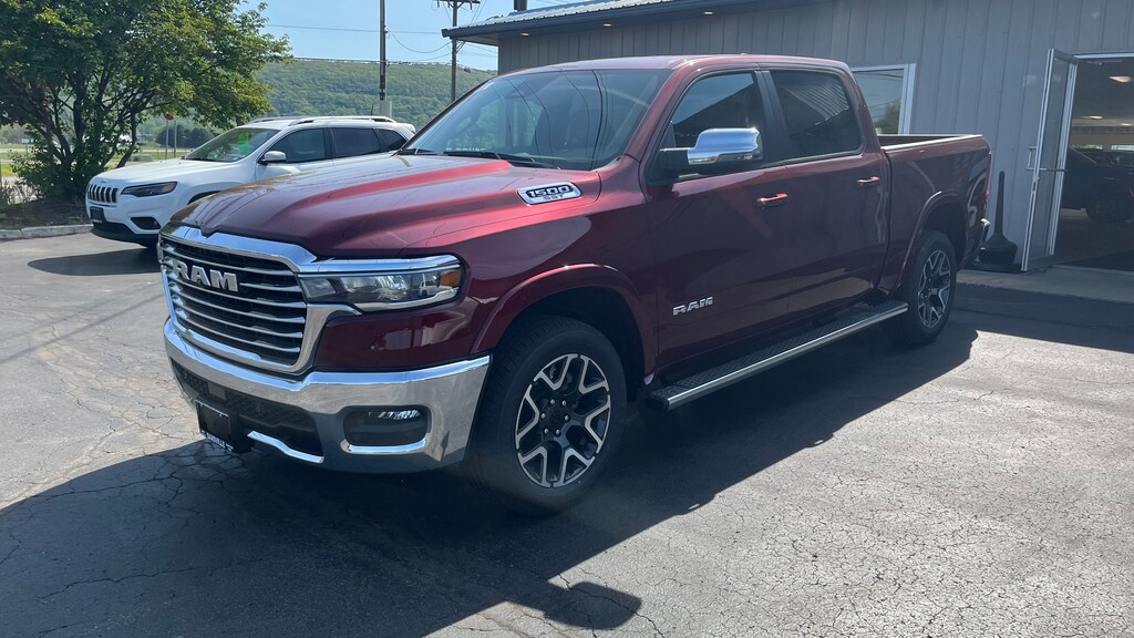 2025 Ram 1500 LARAMIE CREW CAB 4X4 5'7 BOX For Sale in Dansville NY