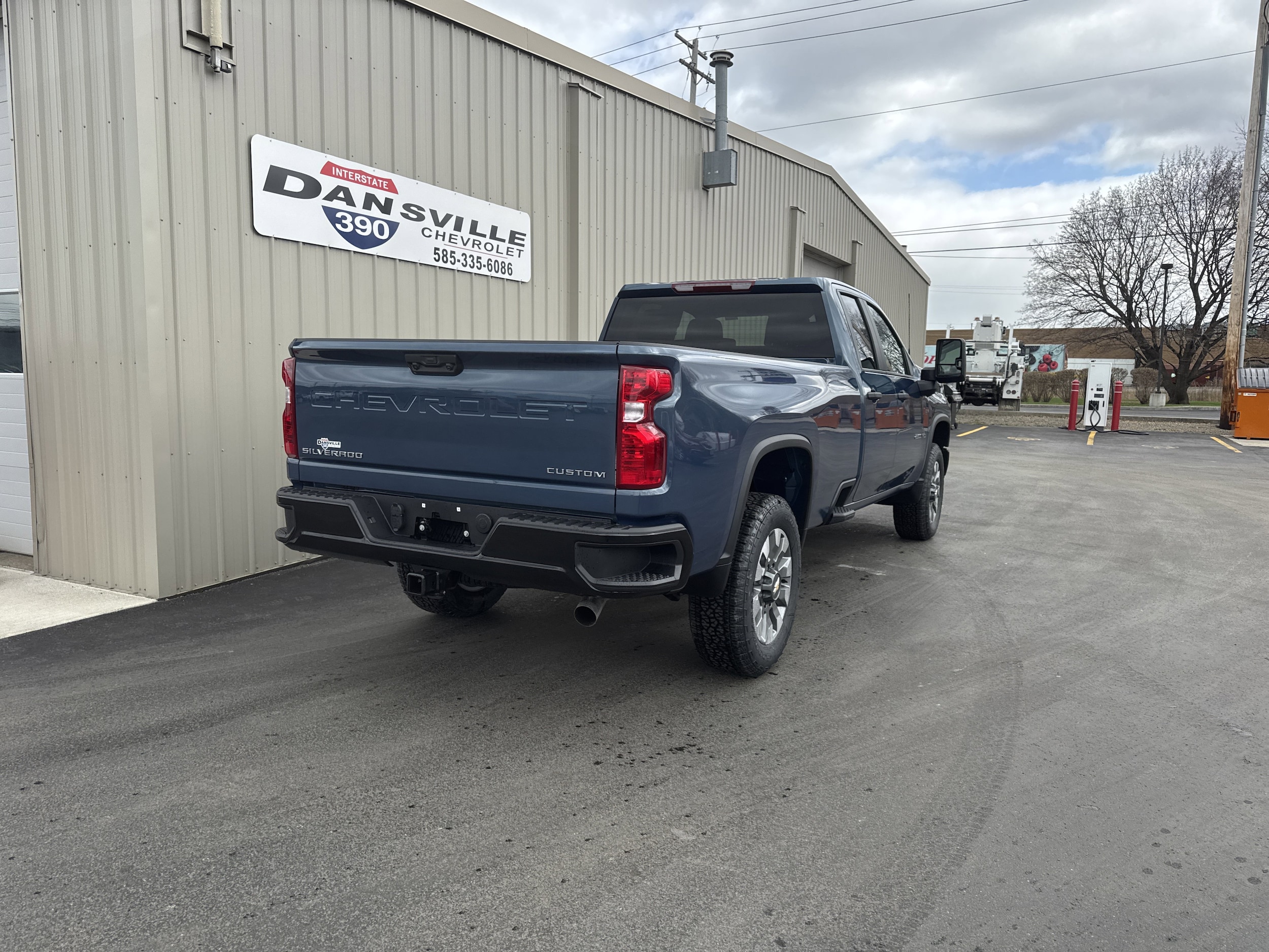 2026 Chevrolet Silverado 2500 HD Custom - Photo 3