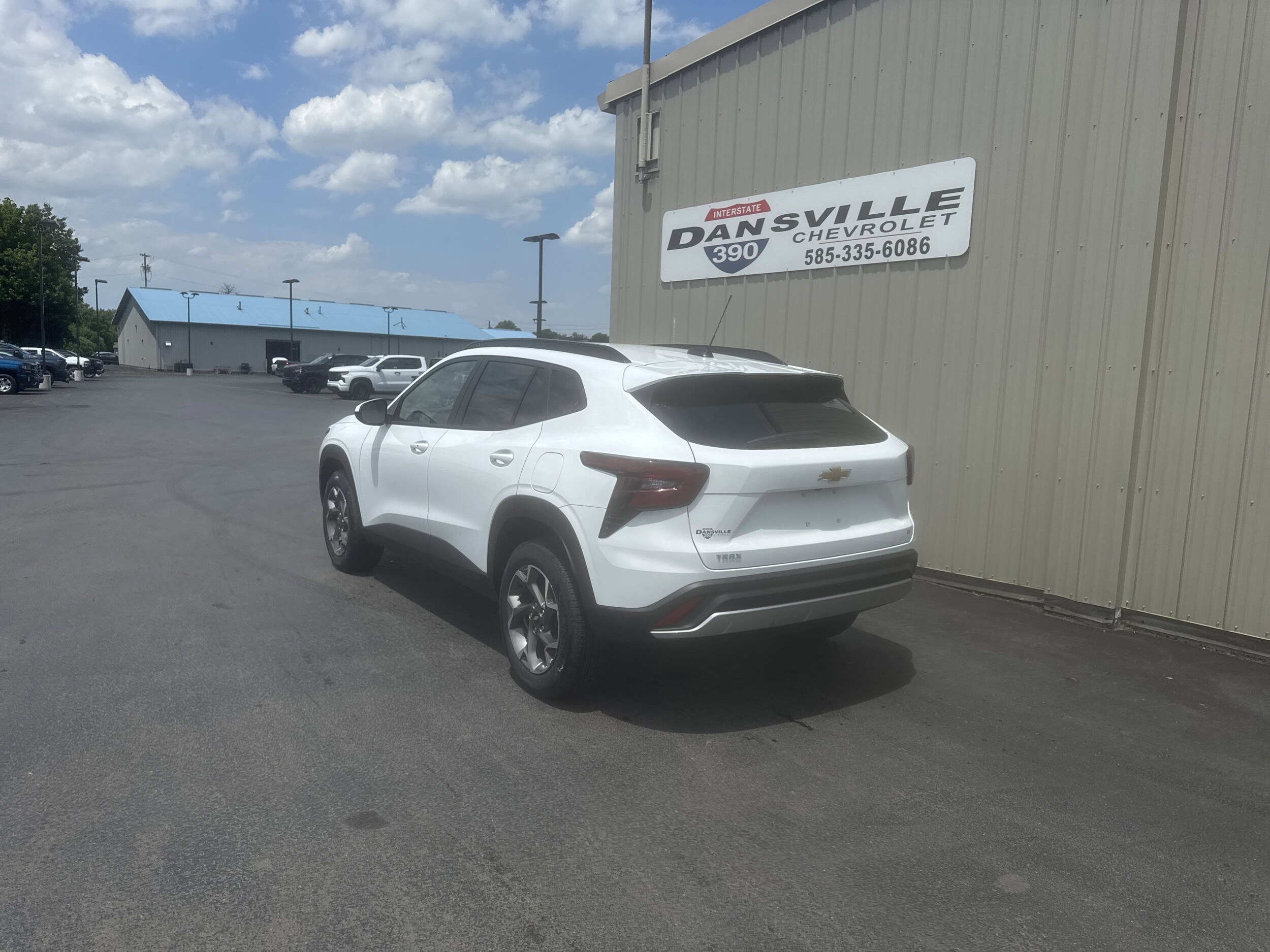 2026 Chevrolet Trax LT - Photo 6
