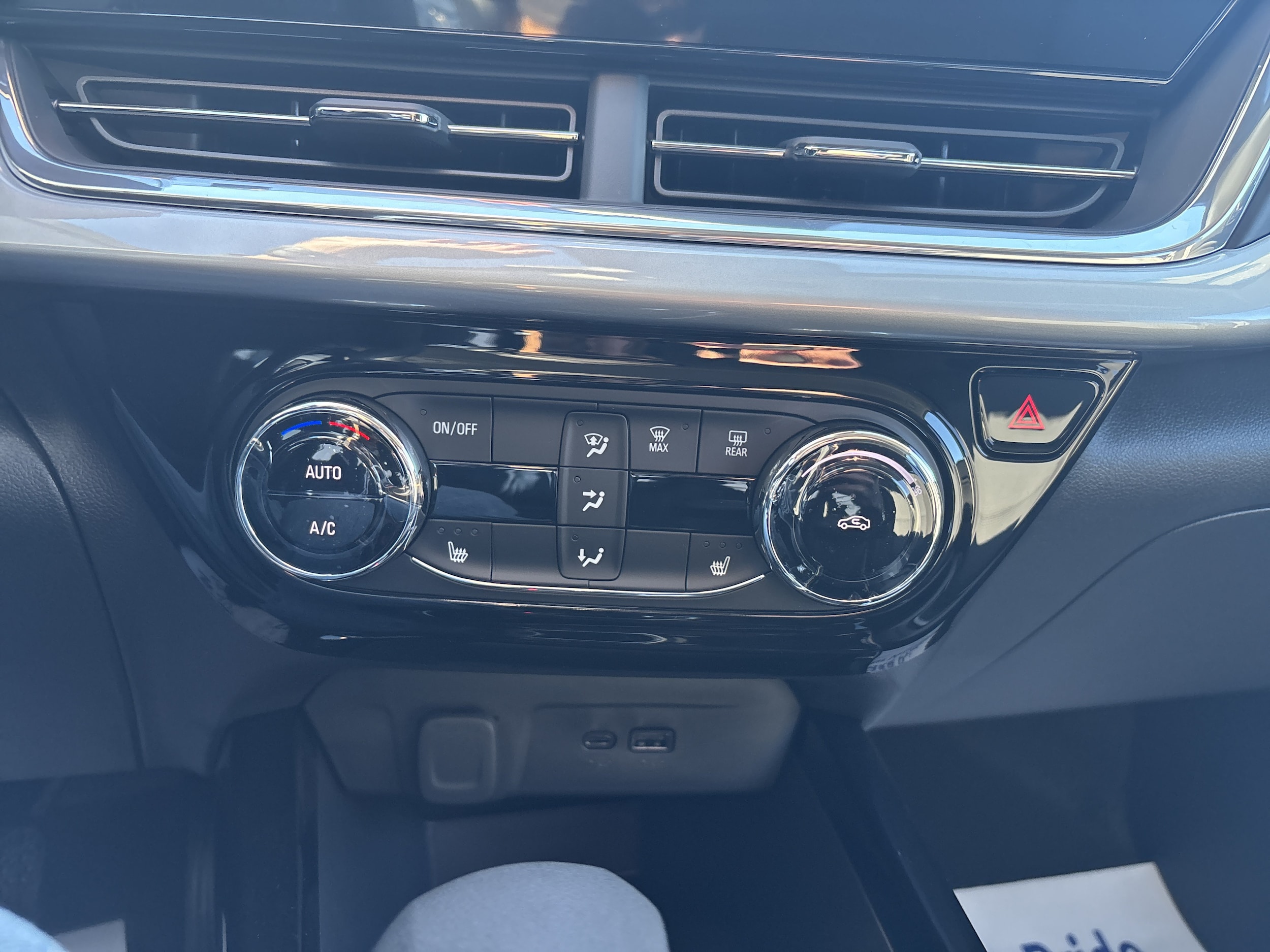 2026 Chevrolet Trax LT - Photo 14