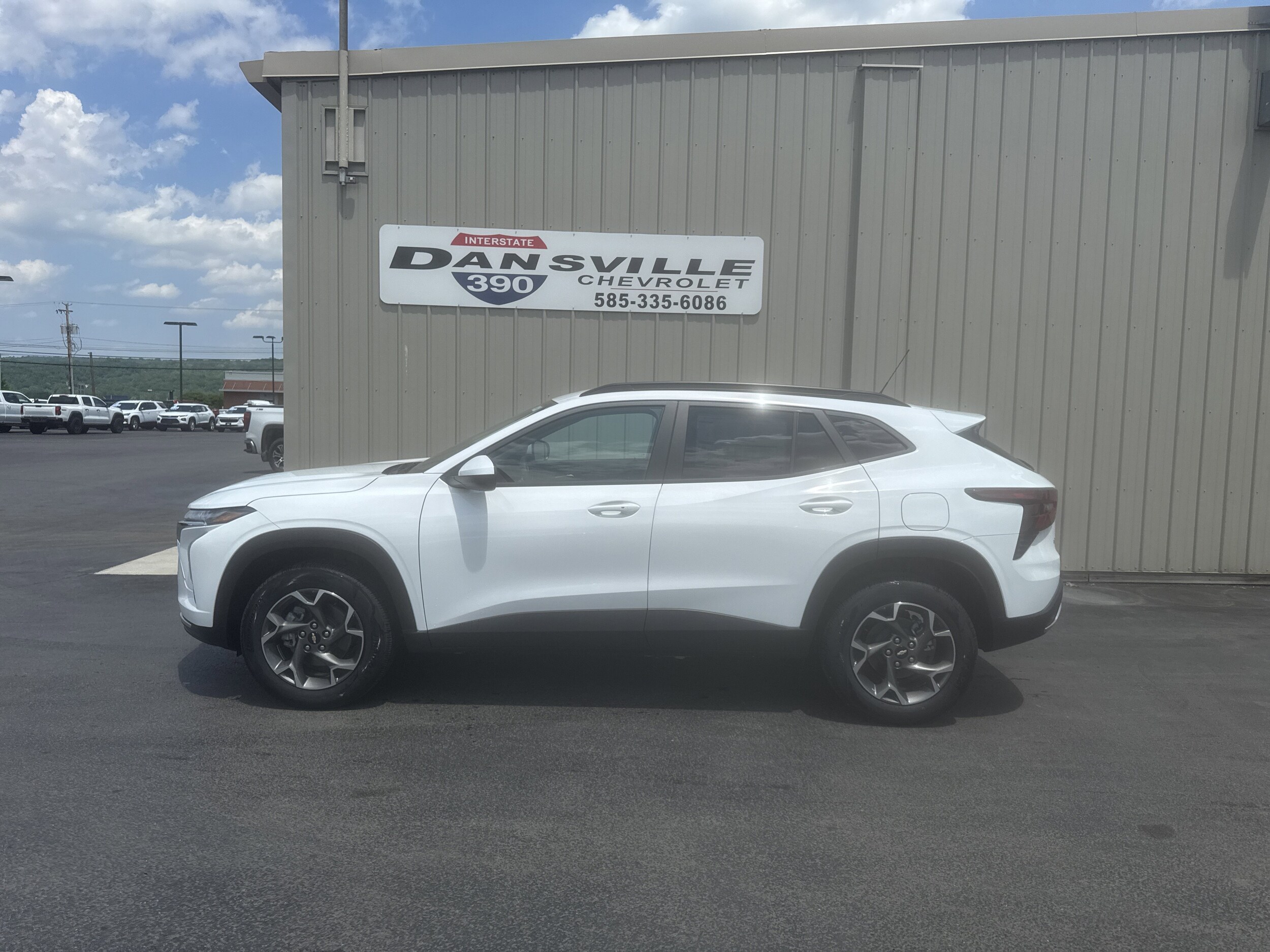 2026 Chevrolet Trax LT - Photo 5
