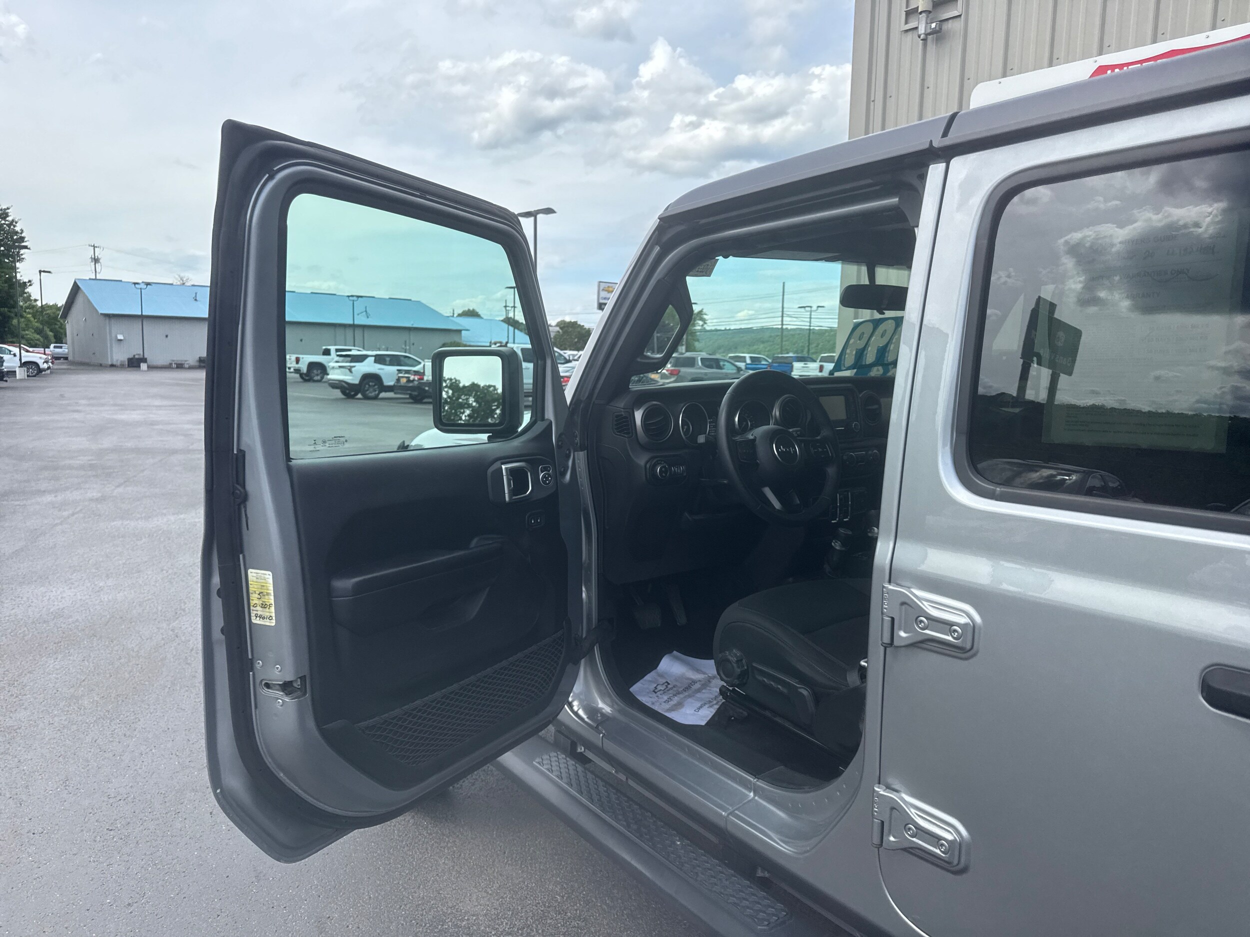 2020 Jeep Gladiator Sport S - Photo 9
