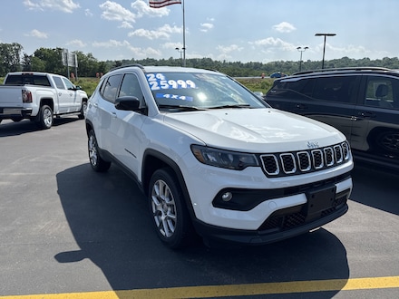 2024 Jeep Compass Latitude Lux Latitude Lux