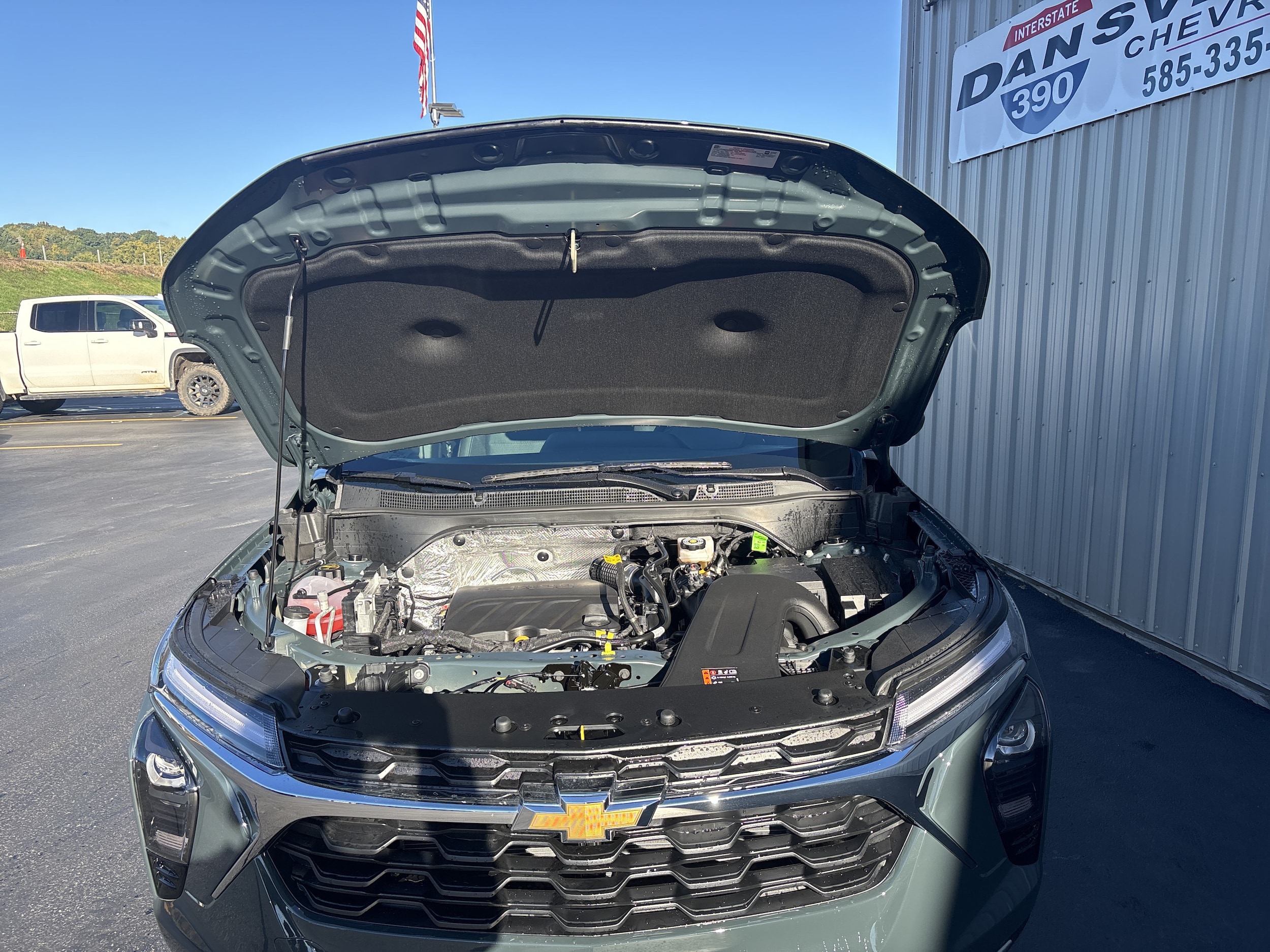 2026 Chevrolet Trax LT - Photo 11