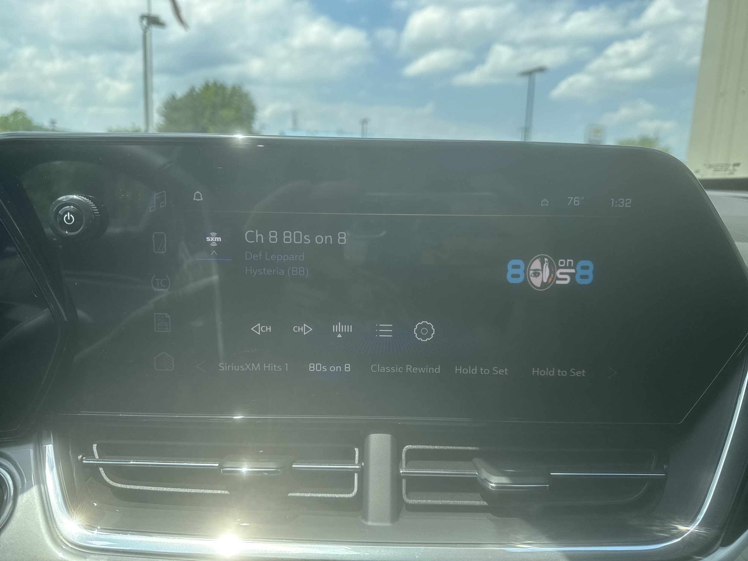 2026 Chevrolet Trax LT - Photo 12