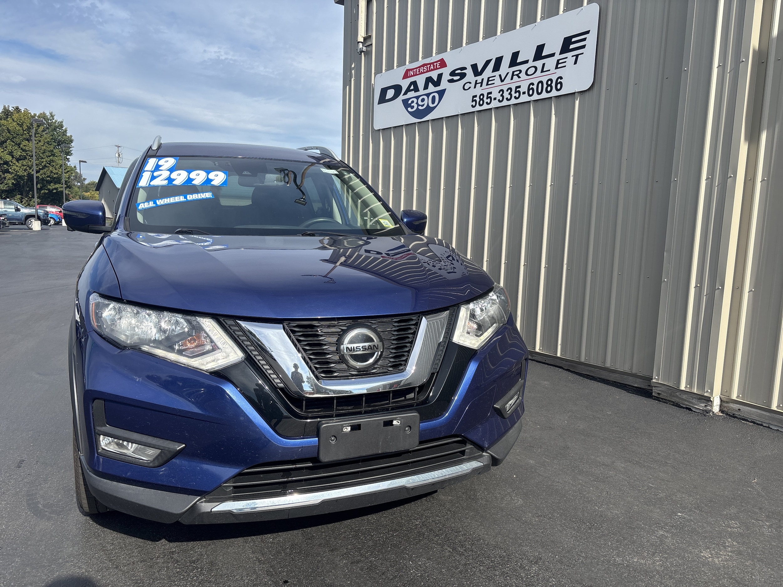 Used 2019 Nissan Rogue SL with VIN 5N1AT2MV8KC826024 for sale in Dansville, NY