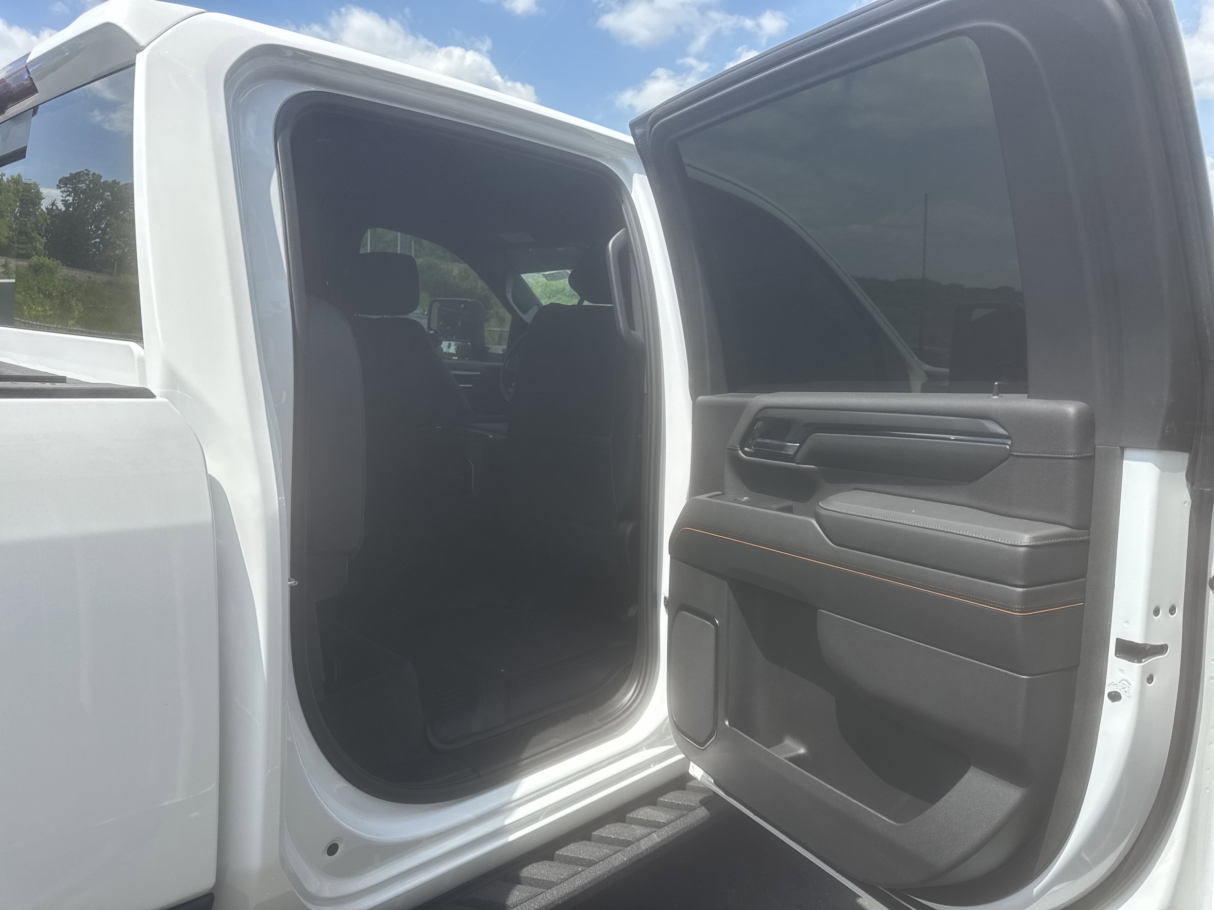 2024 GMC Sierra 2500HD AT4 - Photo 7