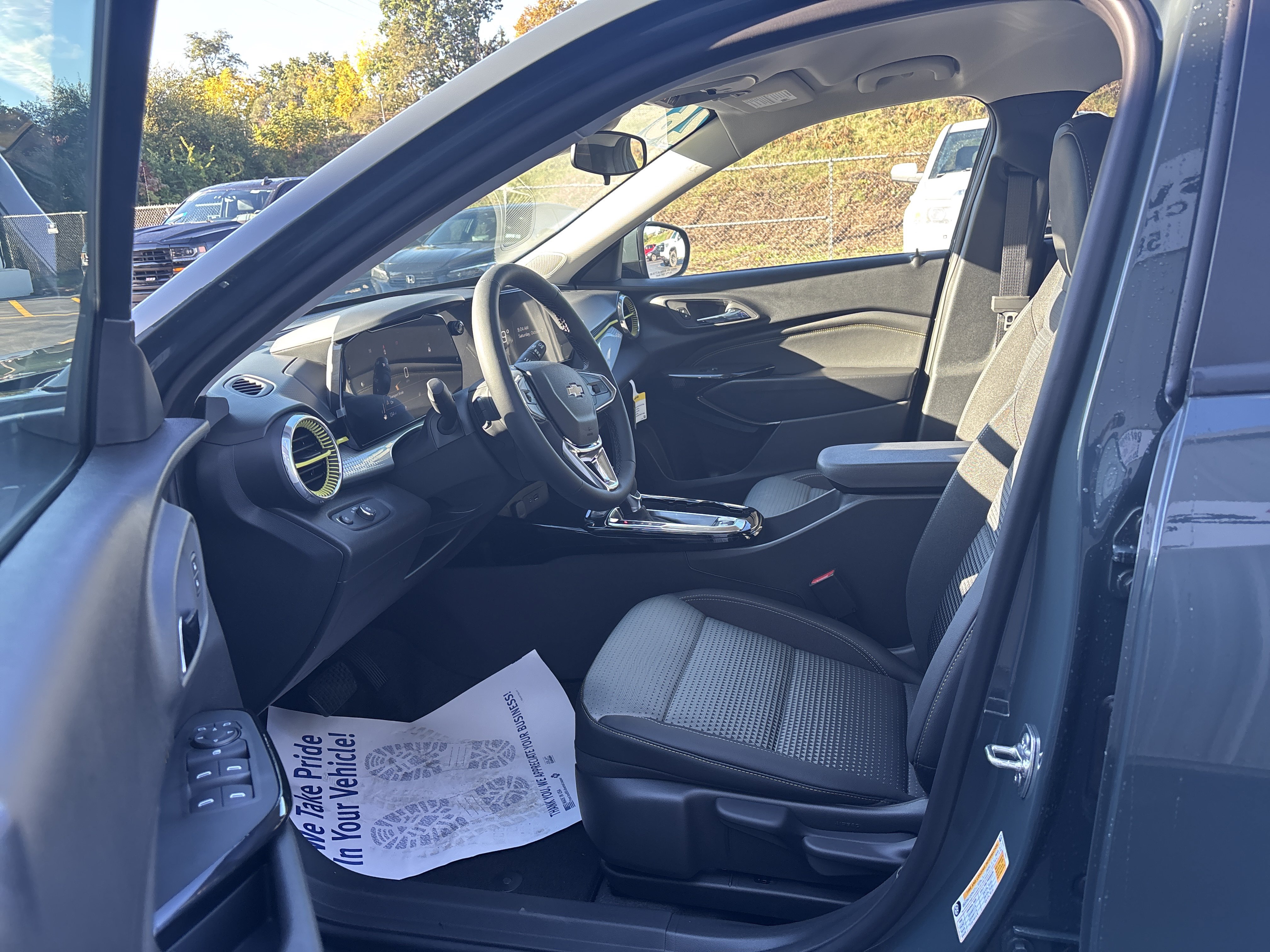 2026 Chevrolet Trax LT - Photo 10