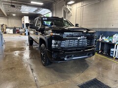 2025 Chevrolet Silverado 2500 HD Custom Truck