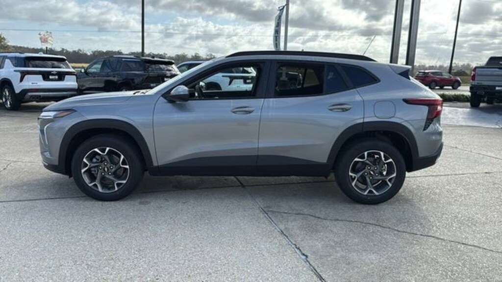 New 2026 Chevrolet Trax LT SUV