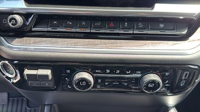2026 Chevrolet Silverado 1500 LTZ - Photo 23