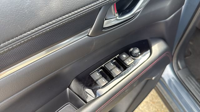 2024 Mazda CX-5 S Carbon Edition - Photo 12