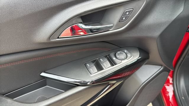 2026 Chevrolet Trax RS - Photo 13