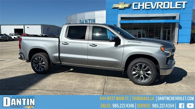 2026 Chevrolet Silverado 1500 LT's photo