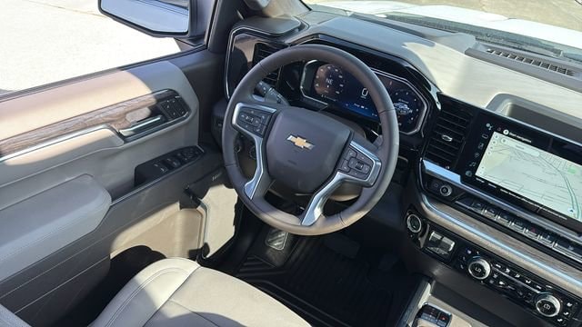 2026 Chevrolet Silverado 1500 LTZ - Photo 7