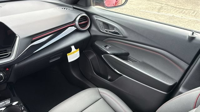 2026 Chevrolet Trax RS - Photo 9