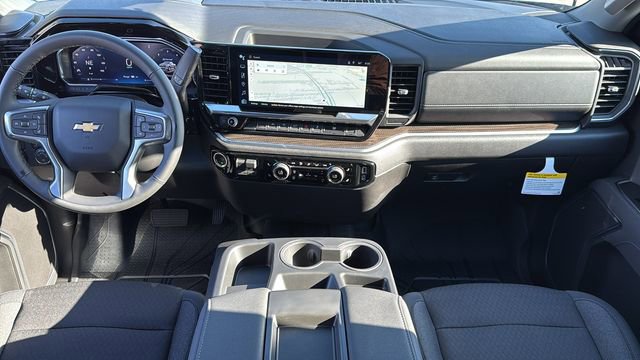 2026 Chevrolet Silverado 1500 LT - Photo 9