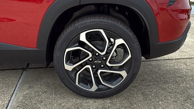 2026 Chevrolet Trax RS - Photo 6