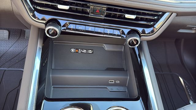 2026 Chevrolet Tahoe Z71 - Photo 25