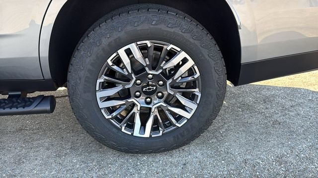 2026 Chevrolet Tahoe Z71 - Photo 6