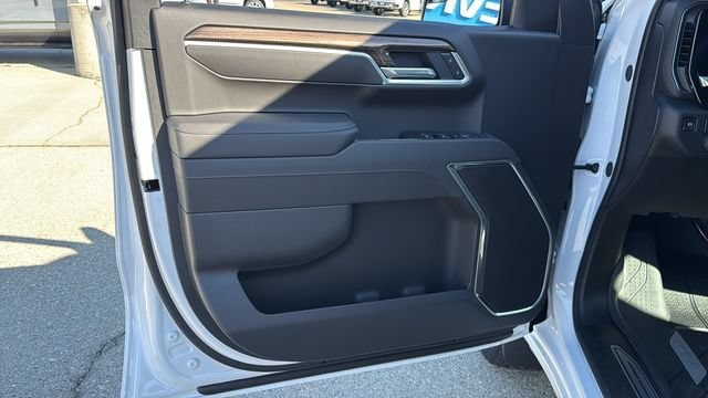2026 Chevrolet Silverado 1500 LT - Photo 14
