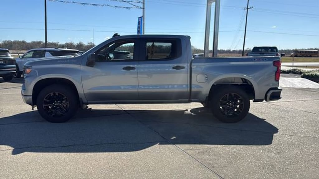 New 2026 Chevrolet Silverado 1500 Custom Truck