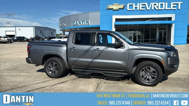 2025 Nissan Frontier SV