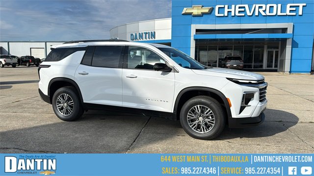 2026 Chevrolet Traverse LT's photo