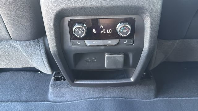 2026 Chevrolet Traverse High Country - Photo 10