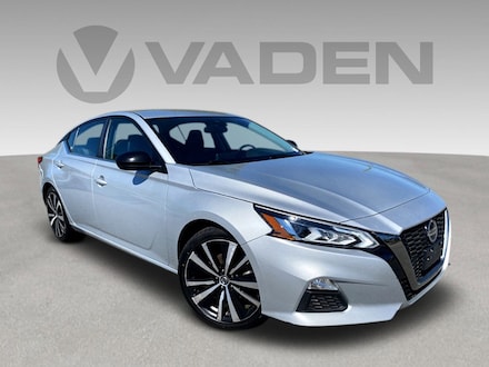 2021 Nissan Altima 2.5 SR Sedan