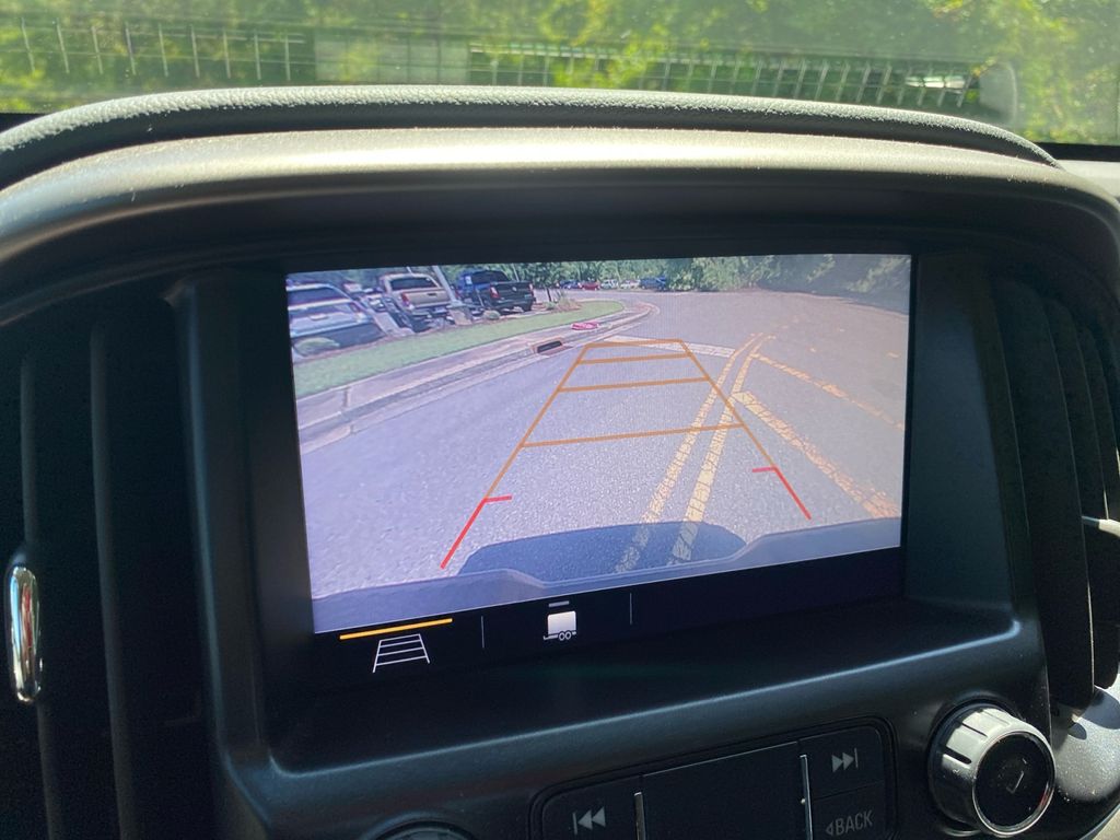 2022 Chevrolet Colorado Z71 photo 4