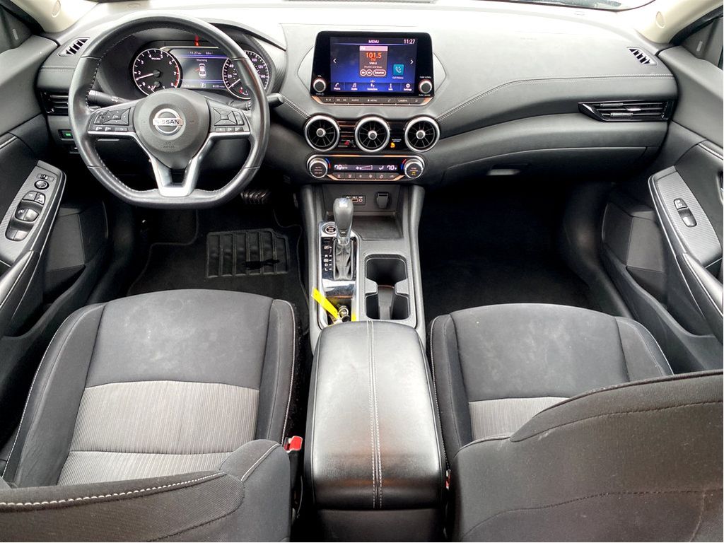 2021 Nissan Sentra SV photo 4