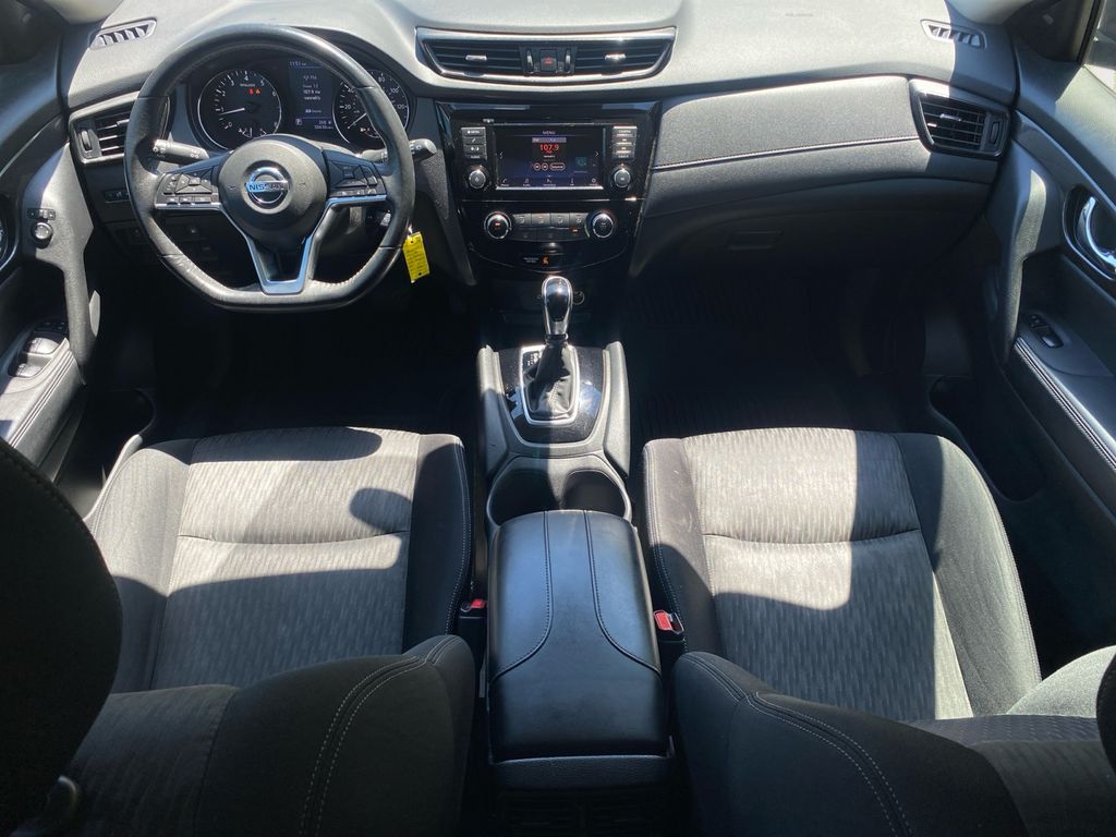 2019 Nissan Rogue S photo 4