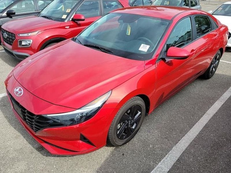 Used 2023 Hyundai Elantra SEL with VIN 5NPLM4AG6PH104896 for sale in Savannah, GA